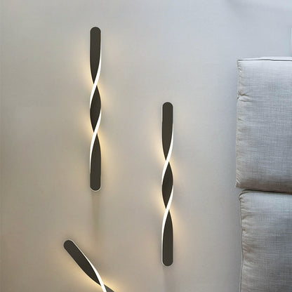 Minimalist Modern Twisted Metal Strip Wall Lamp