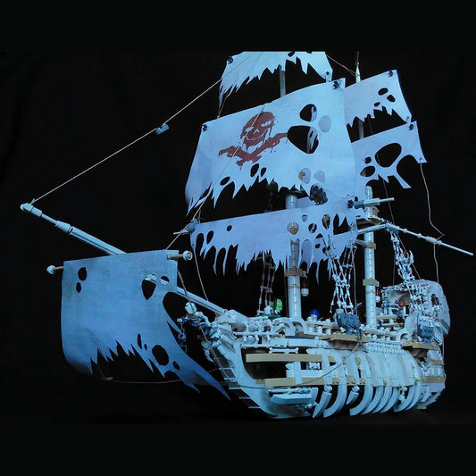 Skull's Eye Pirate Ghost Ship Building Blocks Set